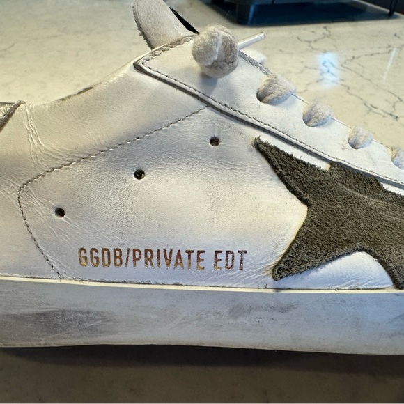 Golden Goose Superstar Classic - Men's Size 42 - Picture 4 of 12